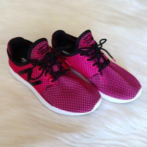 SOLD- Pink New Balance Responce 2.0